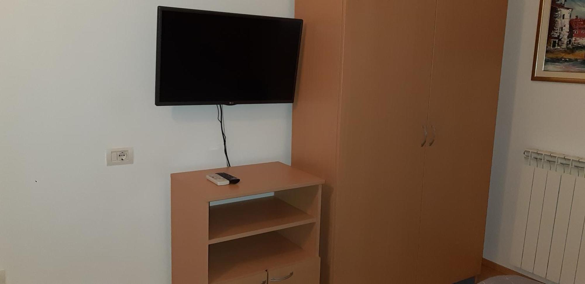 Guest house & Adamovic 4*